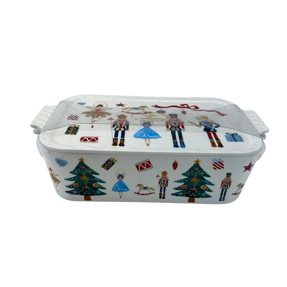 Grace’s Pantry Nutcracker Casserole Dish 2.5 Qt Christmas Bakeware - Picture 7 of 8